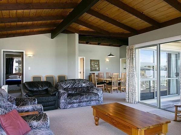 Golders Heights - Taupo Holiday Home Eksteriør bilde